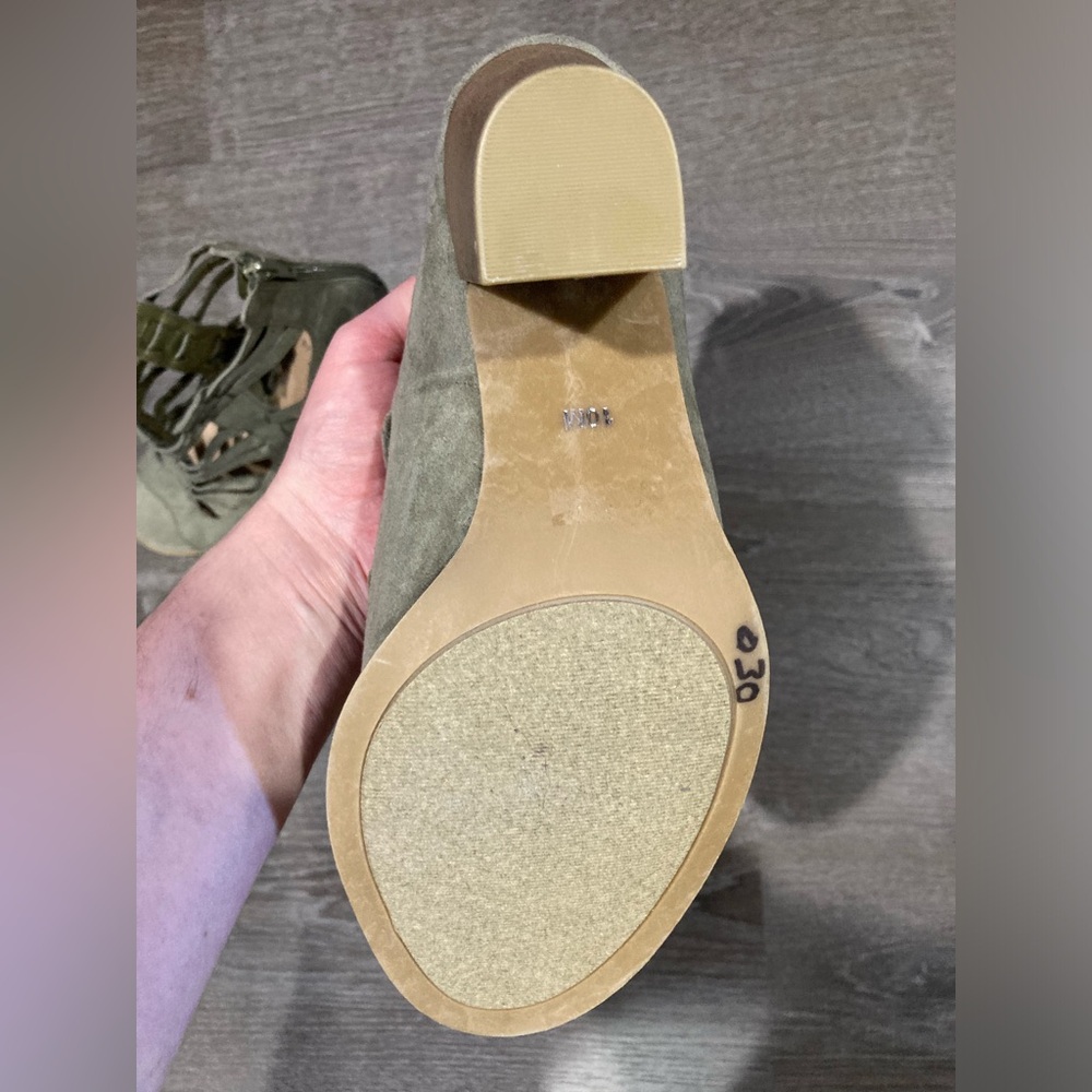 Green Faux Suede Heels - Picture 8 of 9